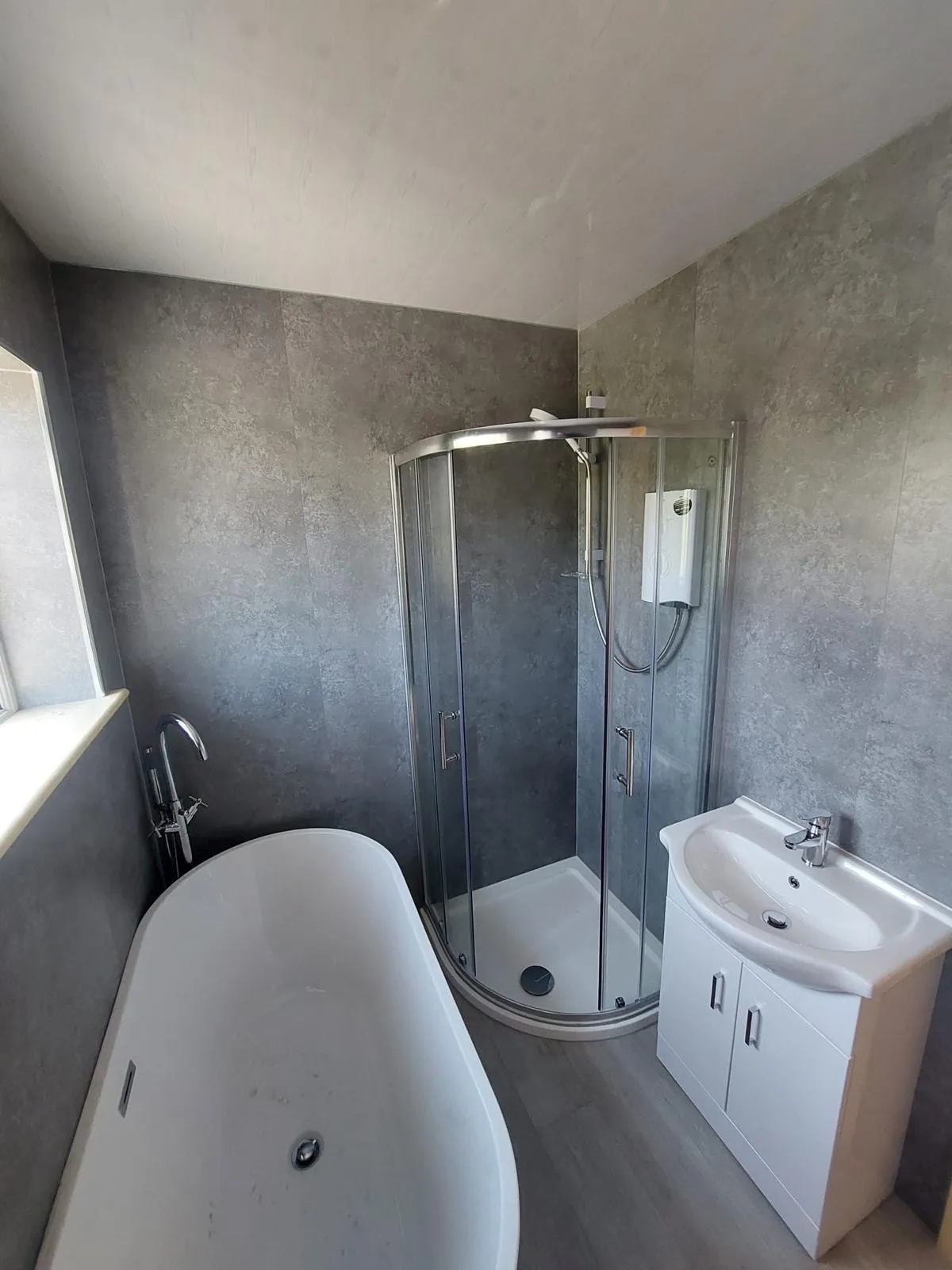 Unvented hot water cylinder and copper pipework installed by CR Plumbing